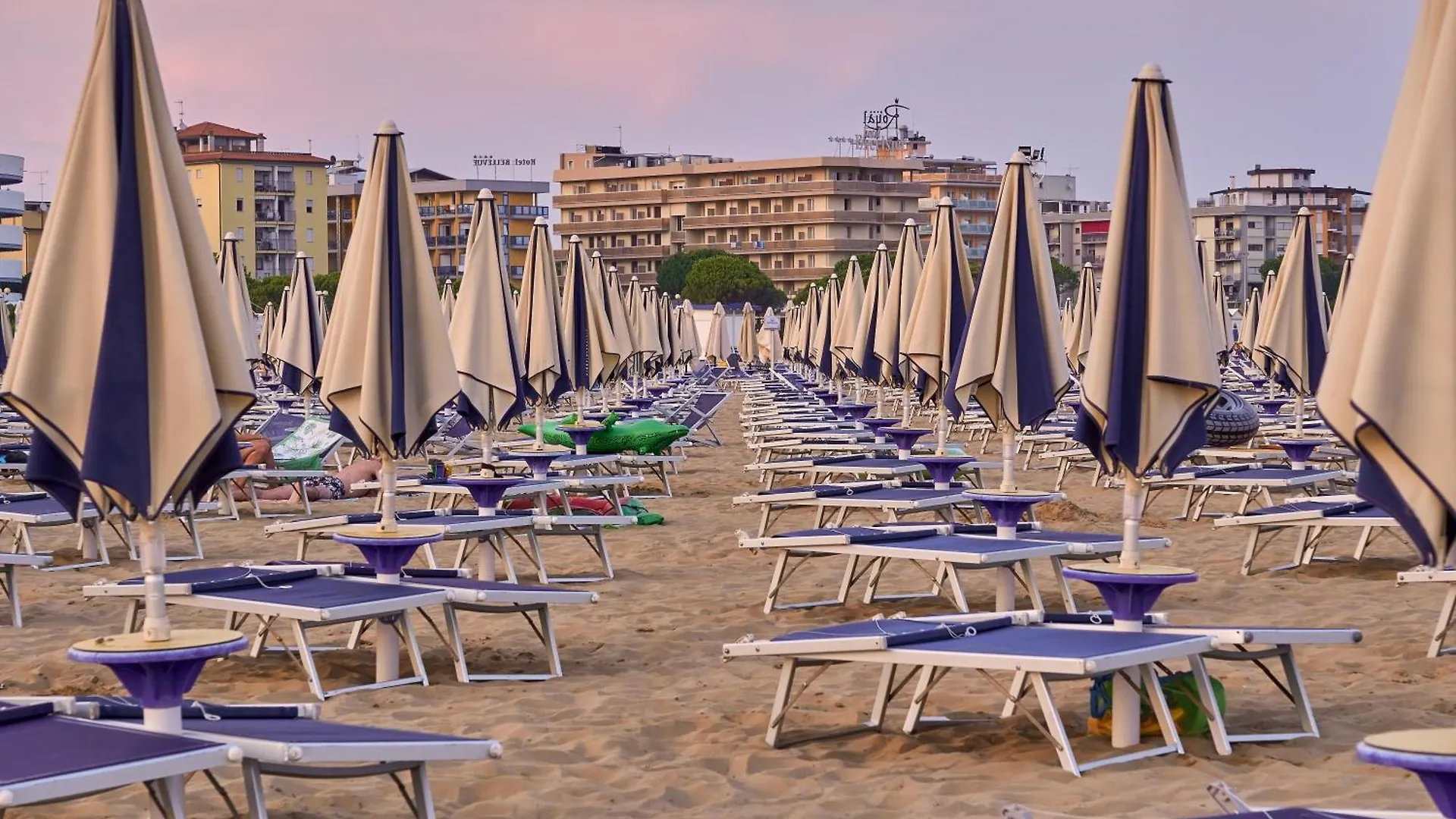 Apartmán Flat In A Seafront Building With Swimming Pool Bibione